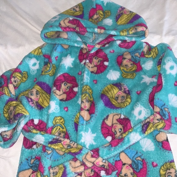 Disney Princess Robe - Picture 2 of 3